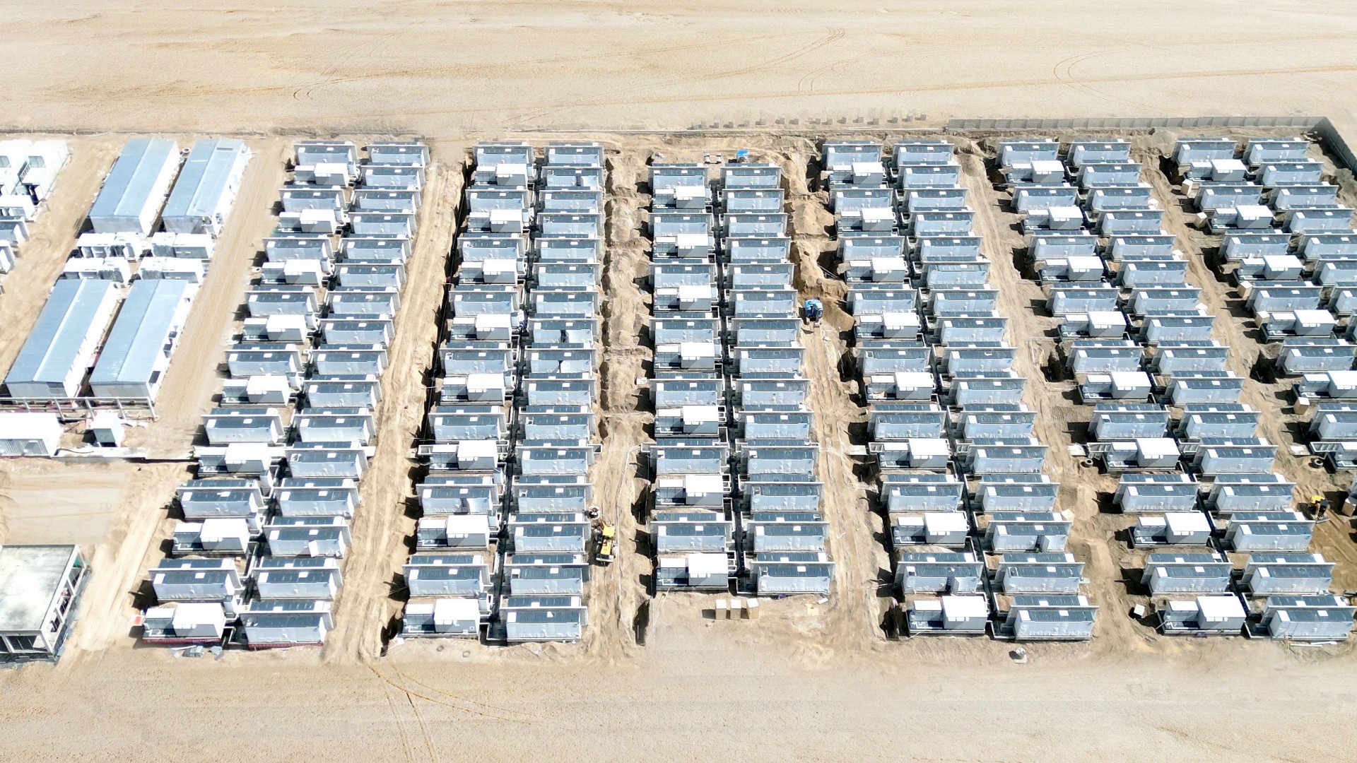 青海海西270MW/1080MWh共享储能项目