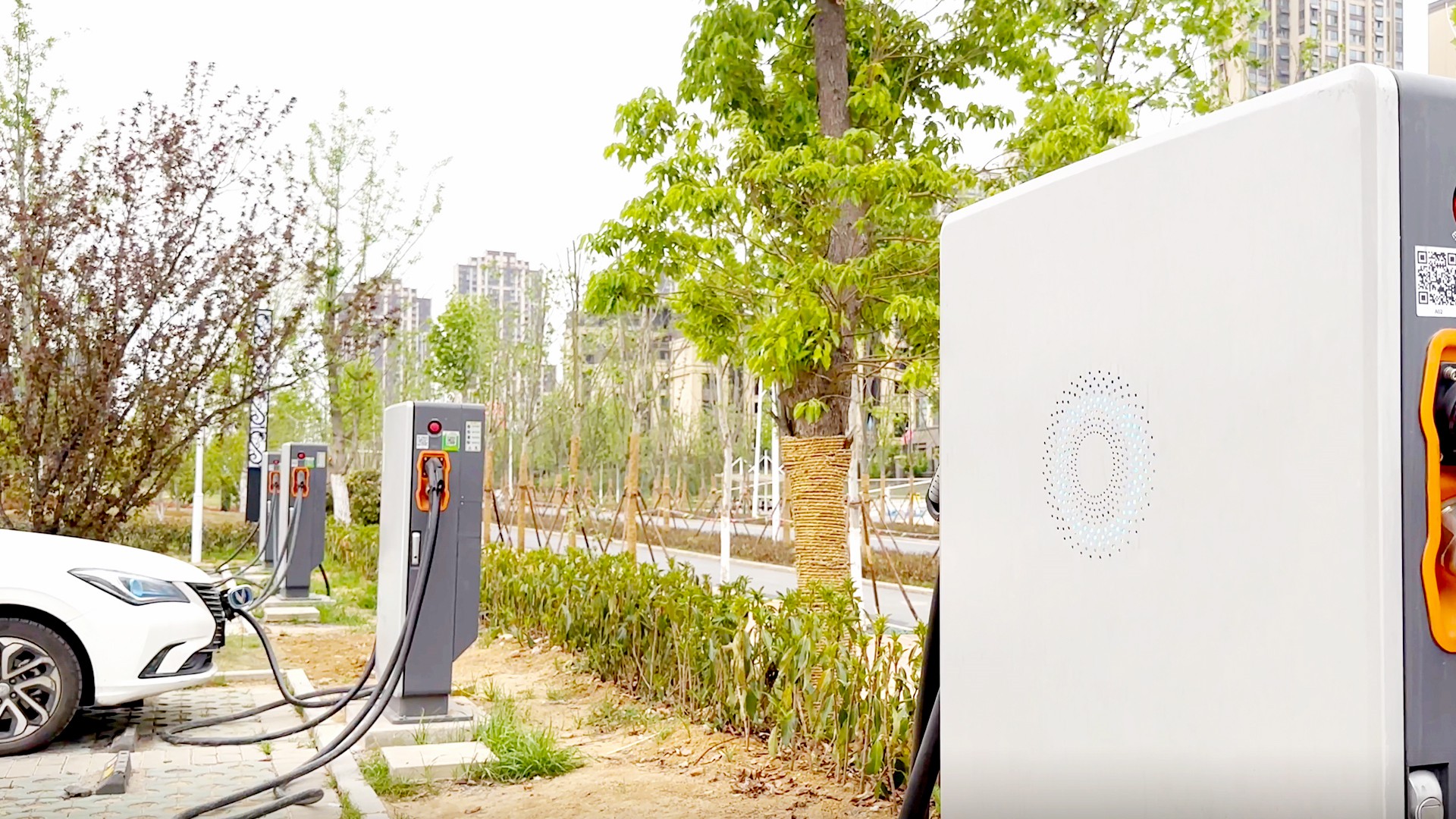 合肥市肥西县桃花潭公园停车场充电站